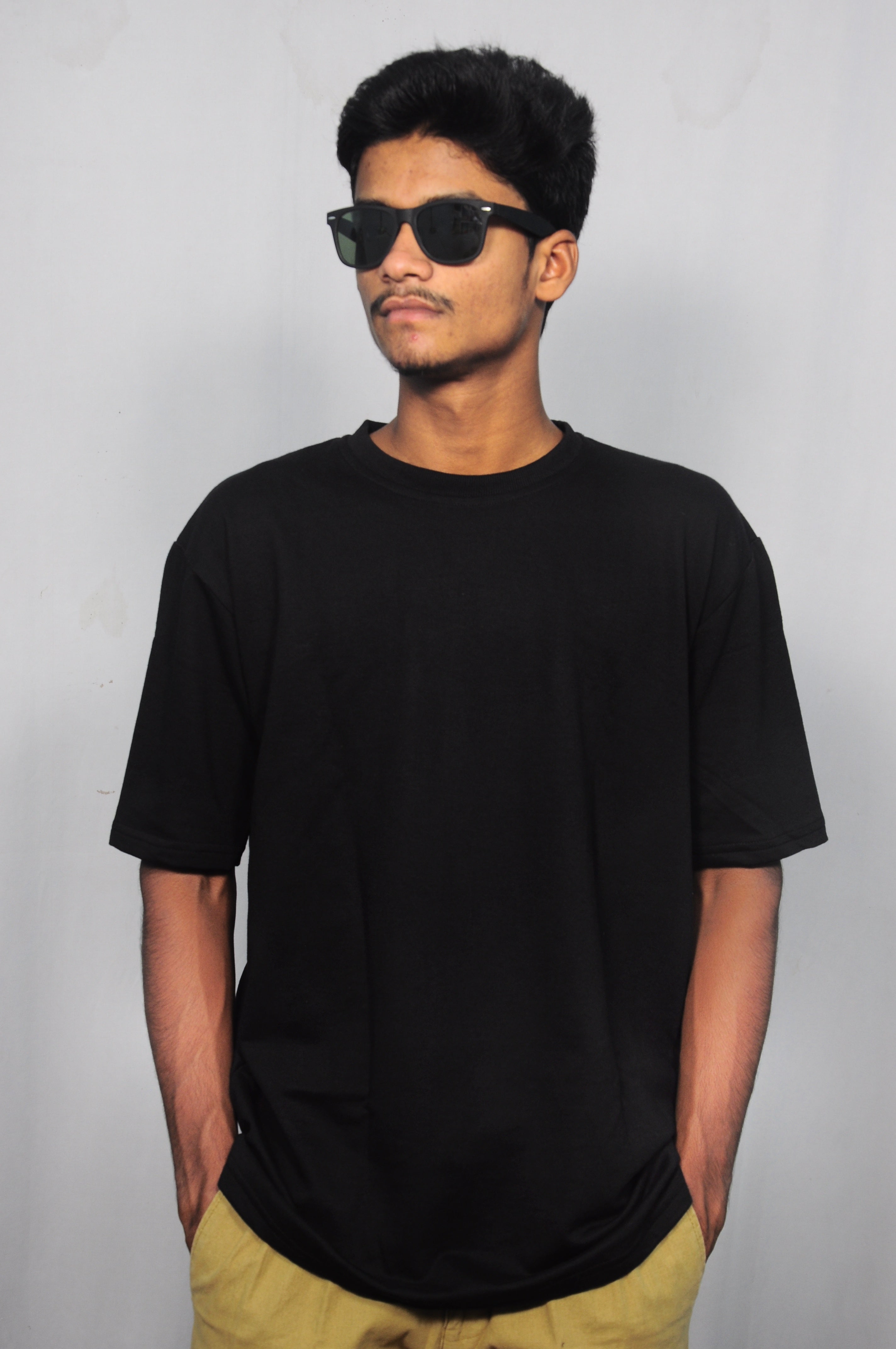 SVIRO Premium Oversized T-Shirt | Black | 240 GSM Cotton